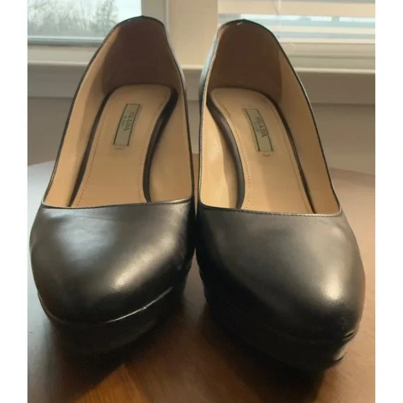 Prada Milano Black Leather Platform Pumps Pointed Toe Stiletto Heels size 8.5 - Picture 13 of 16